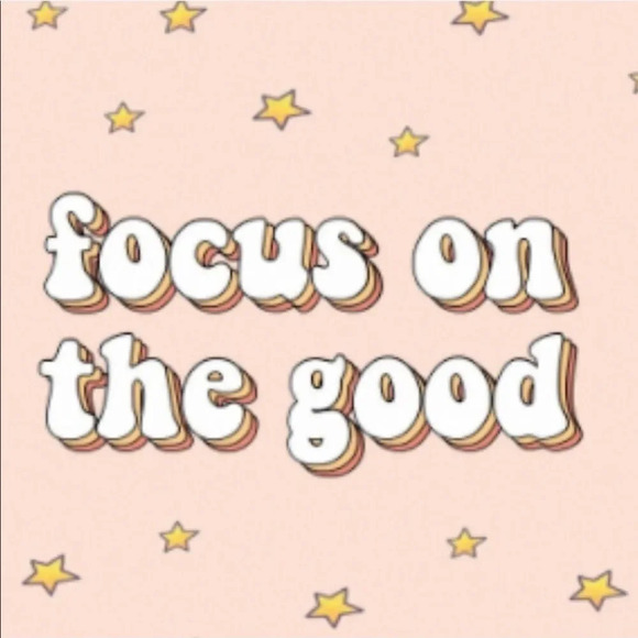 NEW! Urban Outfitters “Focus On The Good” Throw Pillowcase - Picture 3 of 3